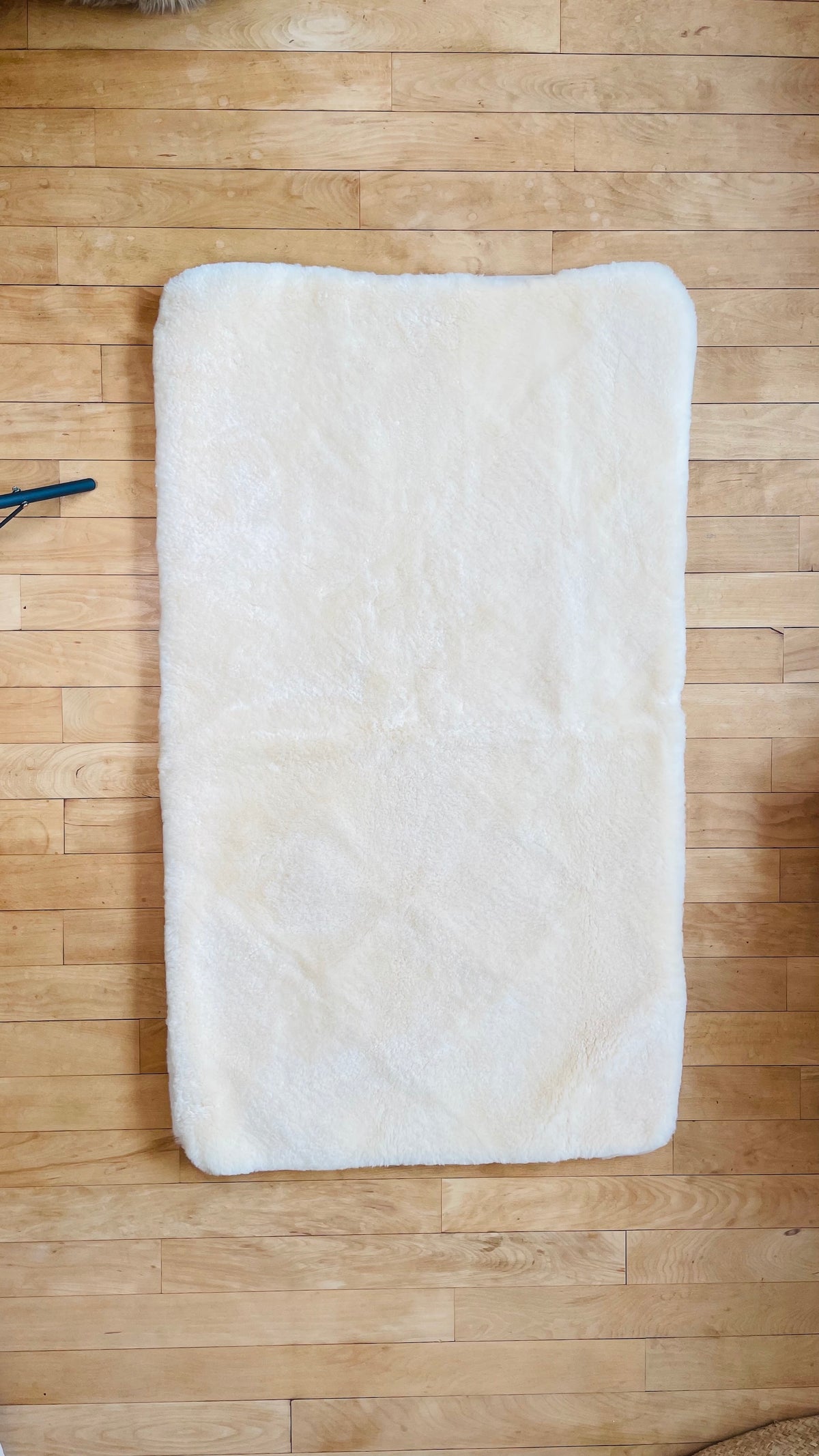 ベビーベッド用 ネンネ ムートン レギュラーサイズ(70×120cm)
