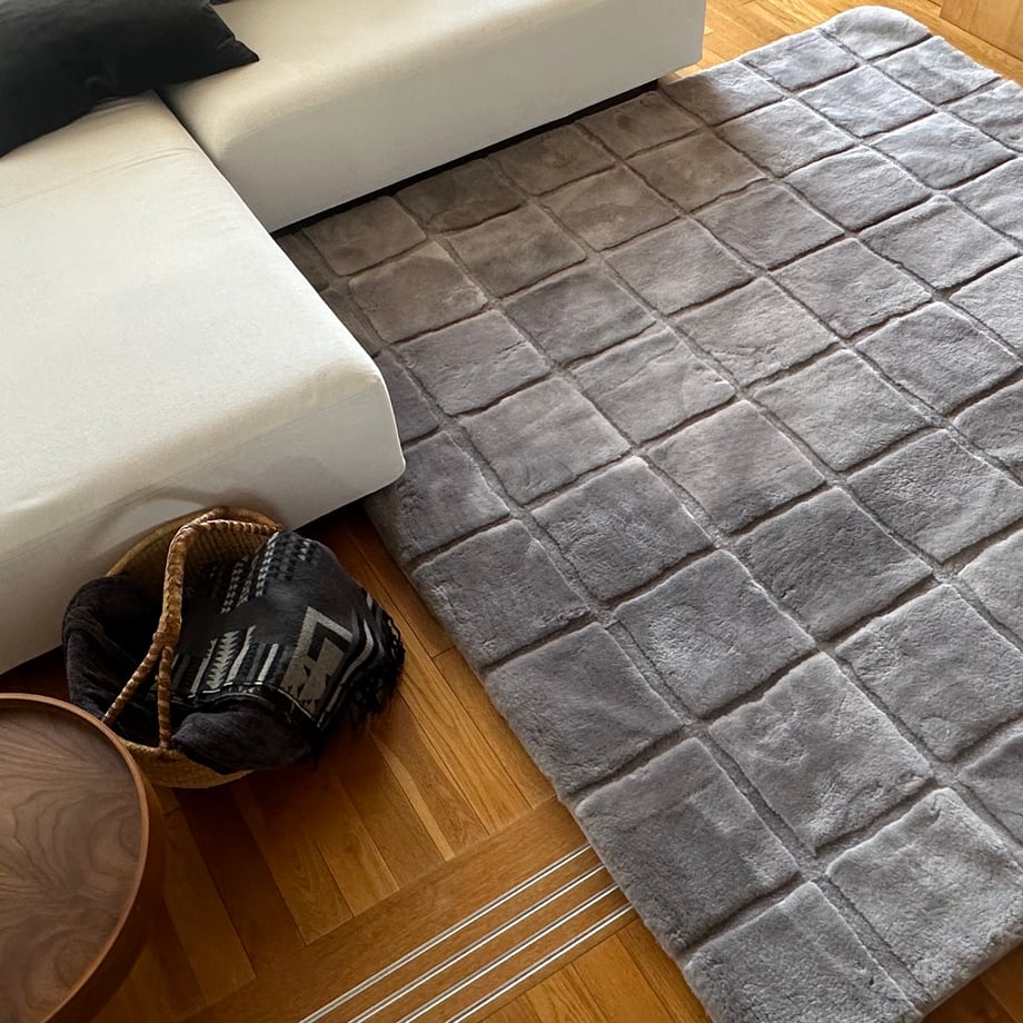 Mouton Chocolat Rug —ショコララグ